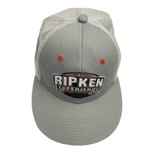 𝅺UNDER Armour Mens baseball cap